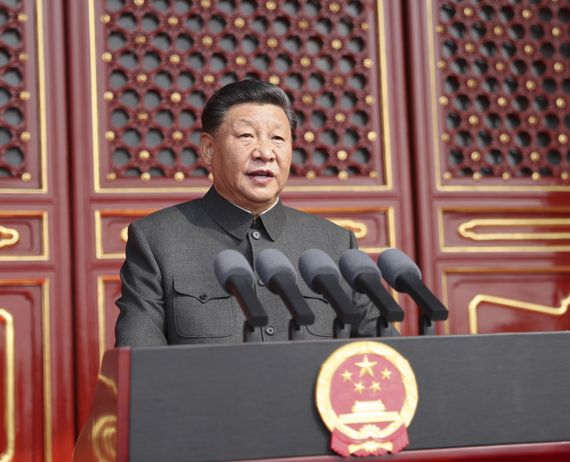 10月1日上午，慶祝中華人民共和國(guó)成立70周年大會(huì)在北京天安門(mén)廣場(chǎng)隆重舉行。中共中央總書(shū)記、國(guó)家主席、中央軍委主席習(xí)近平發(fā)表重要講話。